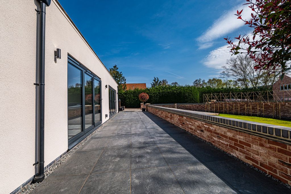 Additional image 21 of 4 bed detached bungalow for saleHorncastle Road, Woodhall Spa, Lincolnshire LN10