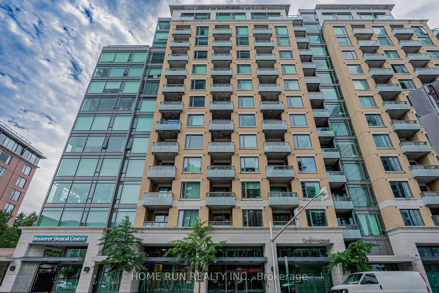 238 Besserer Street 1407