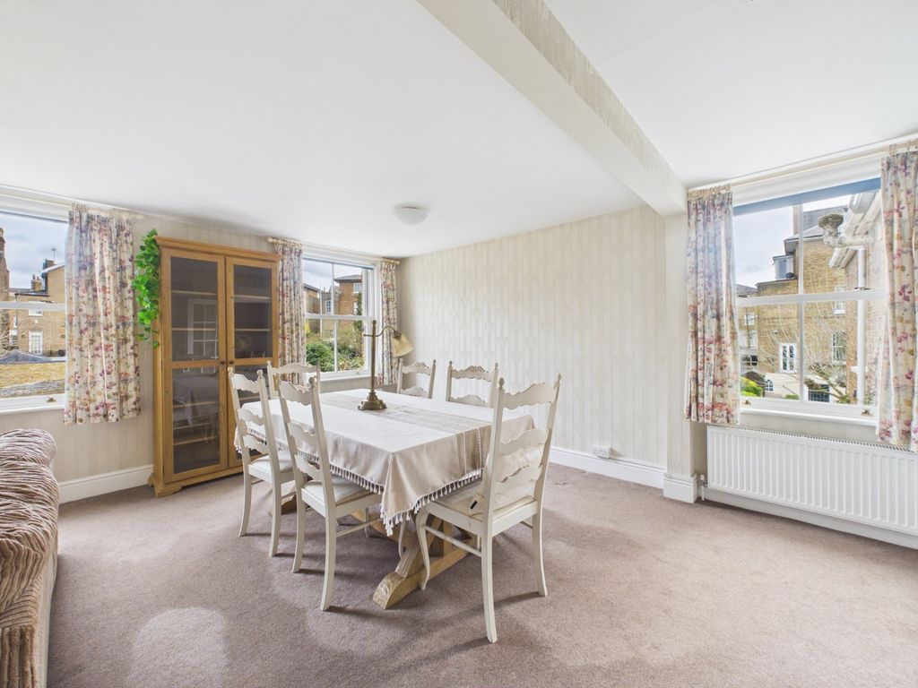 Additional image 5 of 2 bed maisonette for saleDorset Road, Windsor, Berkshire SL4