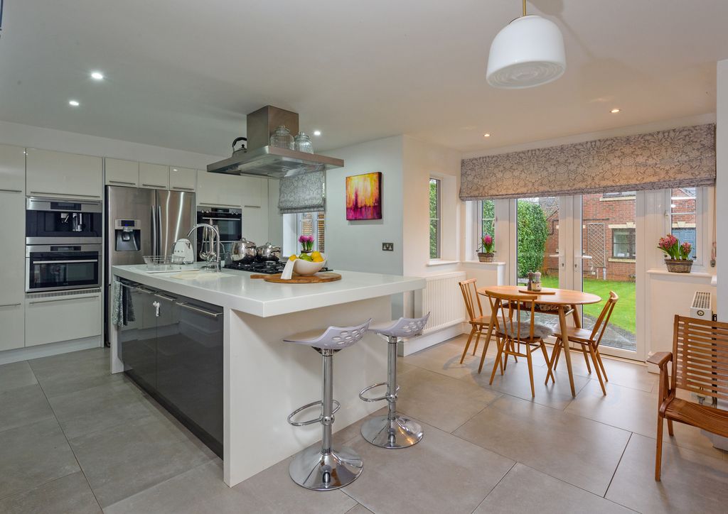 Additional image 5 of 5 bed detached house for saleWorcester, Worcestershire WR3