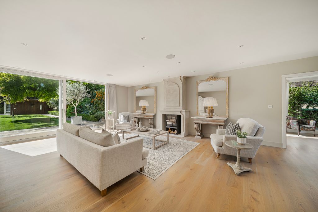 Additional image 4 of 7 bed property for saleSudbrook Gardens, Richmond, London TW10