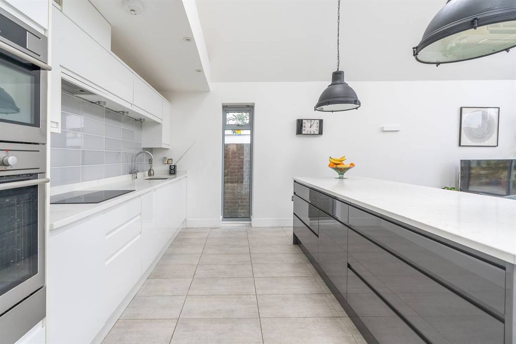 Additional image 11 of 5 bed detached house for saleSt. Annes Road, Tankerton, Whitstable CT5