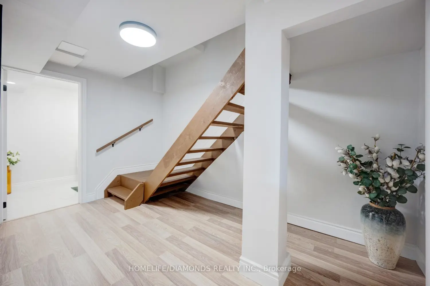 Additional image 19 of 481 Pitfield Road 36