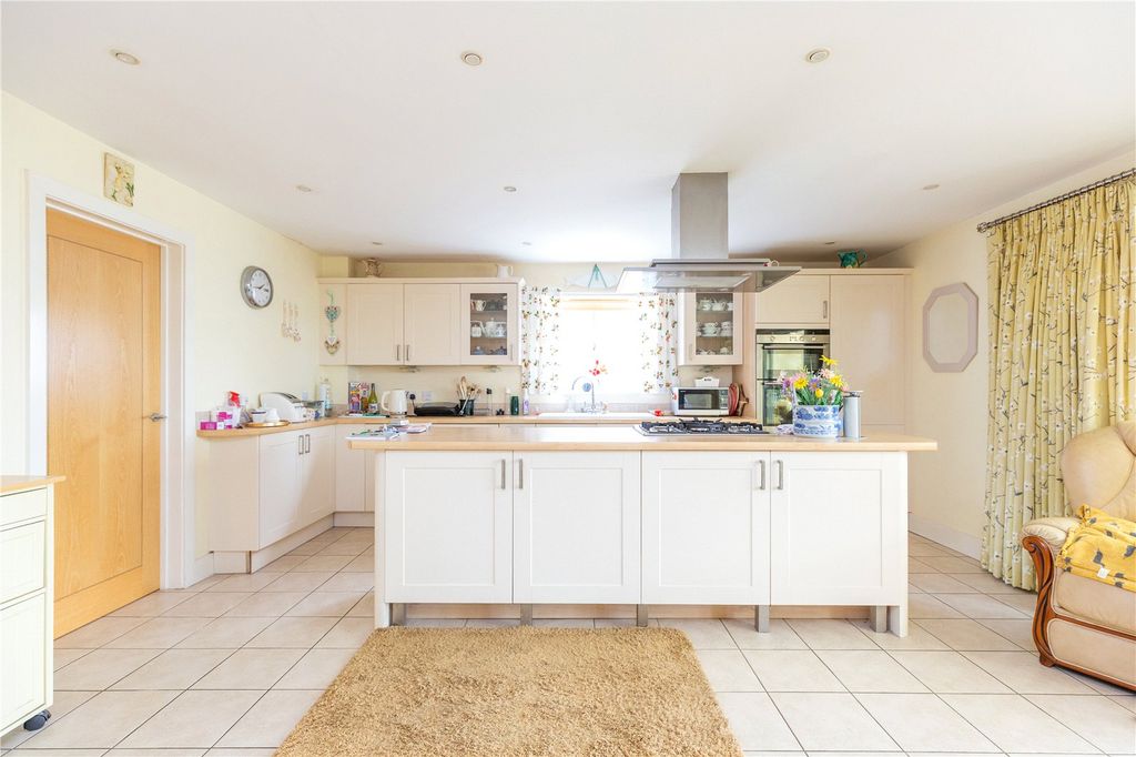 Additional image 3 of 4 bed detached house for saleBayford Hill, Wincanton, Somerset BA9