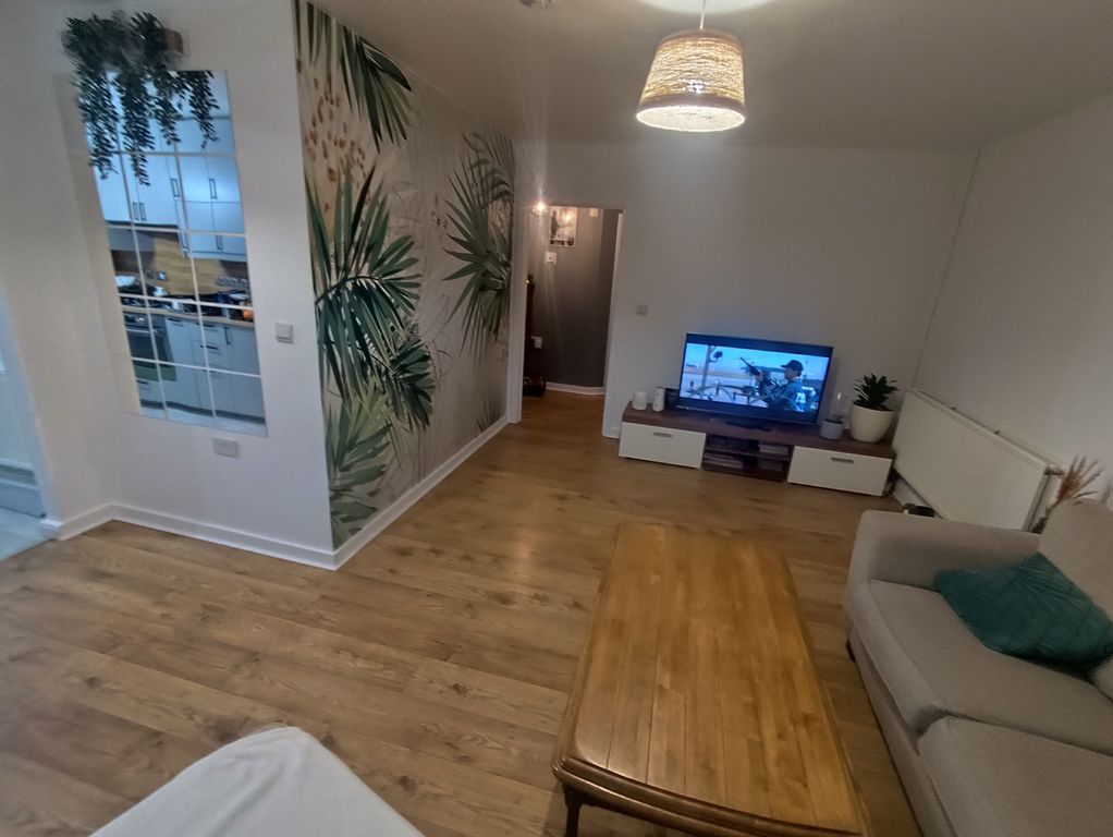 Additional image 2 of 2 bed flat for saleSeacole Gardens, Southampton SO16