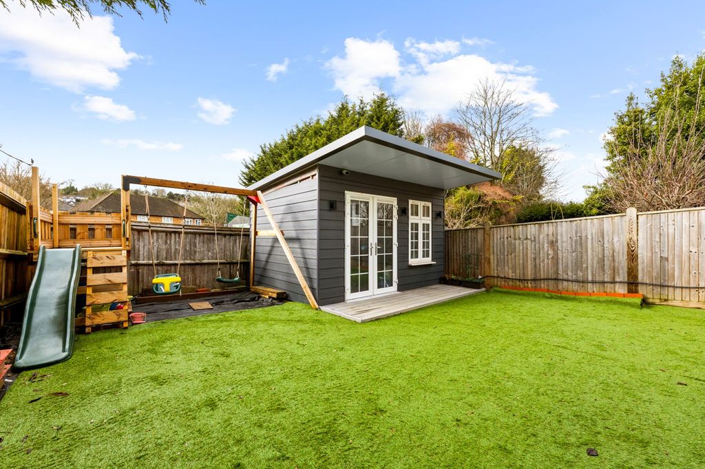 Additional image 26 of 2 bed detached house for saleDownsway, Whyteleafe CR3
