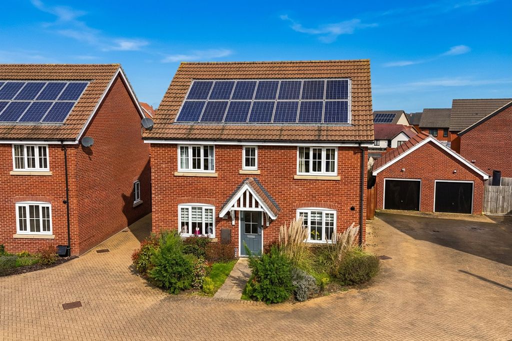 4 bed detached house for saleSwallow Drive, Wymondham NR18