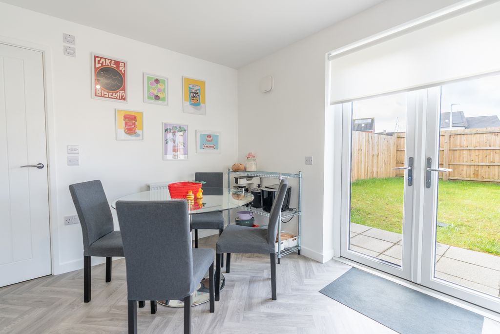 Additional image 9 of 3 bed end terrace house for saleMackay Place, Wishaw ML2