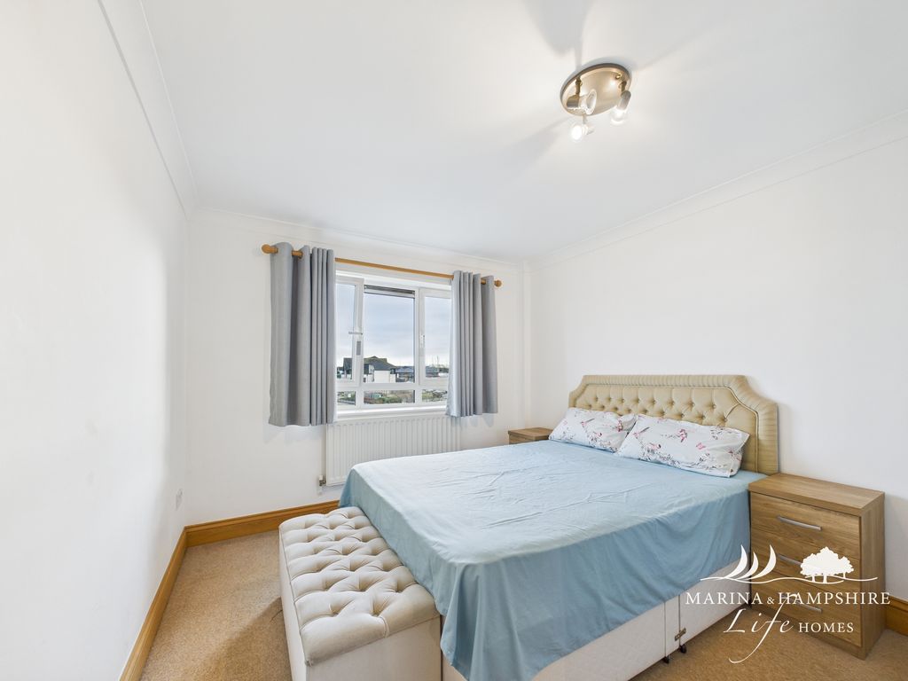 Additional image 13 of 2 bed flat for saleLock Approach, Port Solent PO6