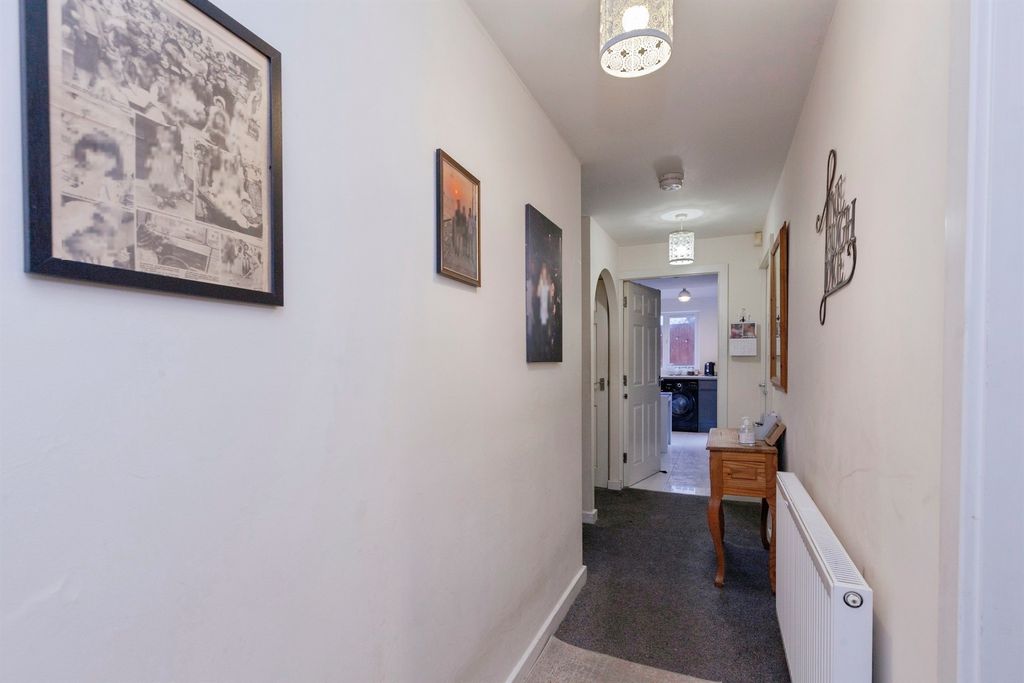 Additional image 4 of 5 bed detached house for saleParnell Close, Littlethorpe, Leicester LE19