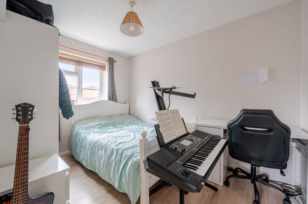Additional image 9 of 3 bed semi-detached house for saleWatts Close, Maybush, Southampton, Hampshire SO16