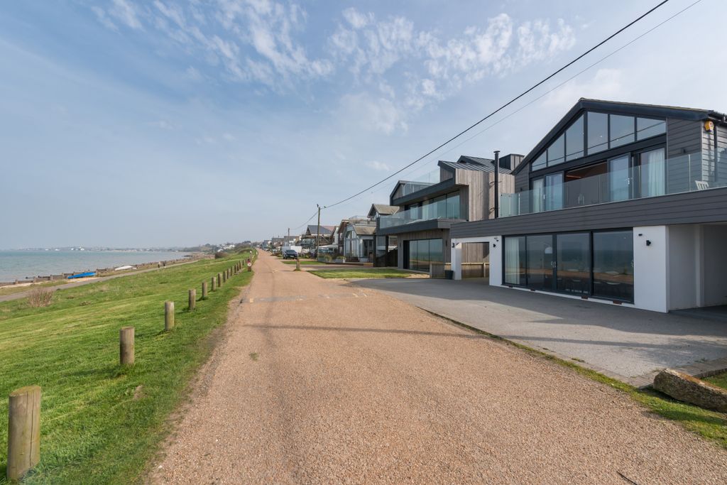 Additional image 29 of 5 bed detached house for salePreston Parade, Whitstable CT5