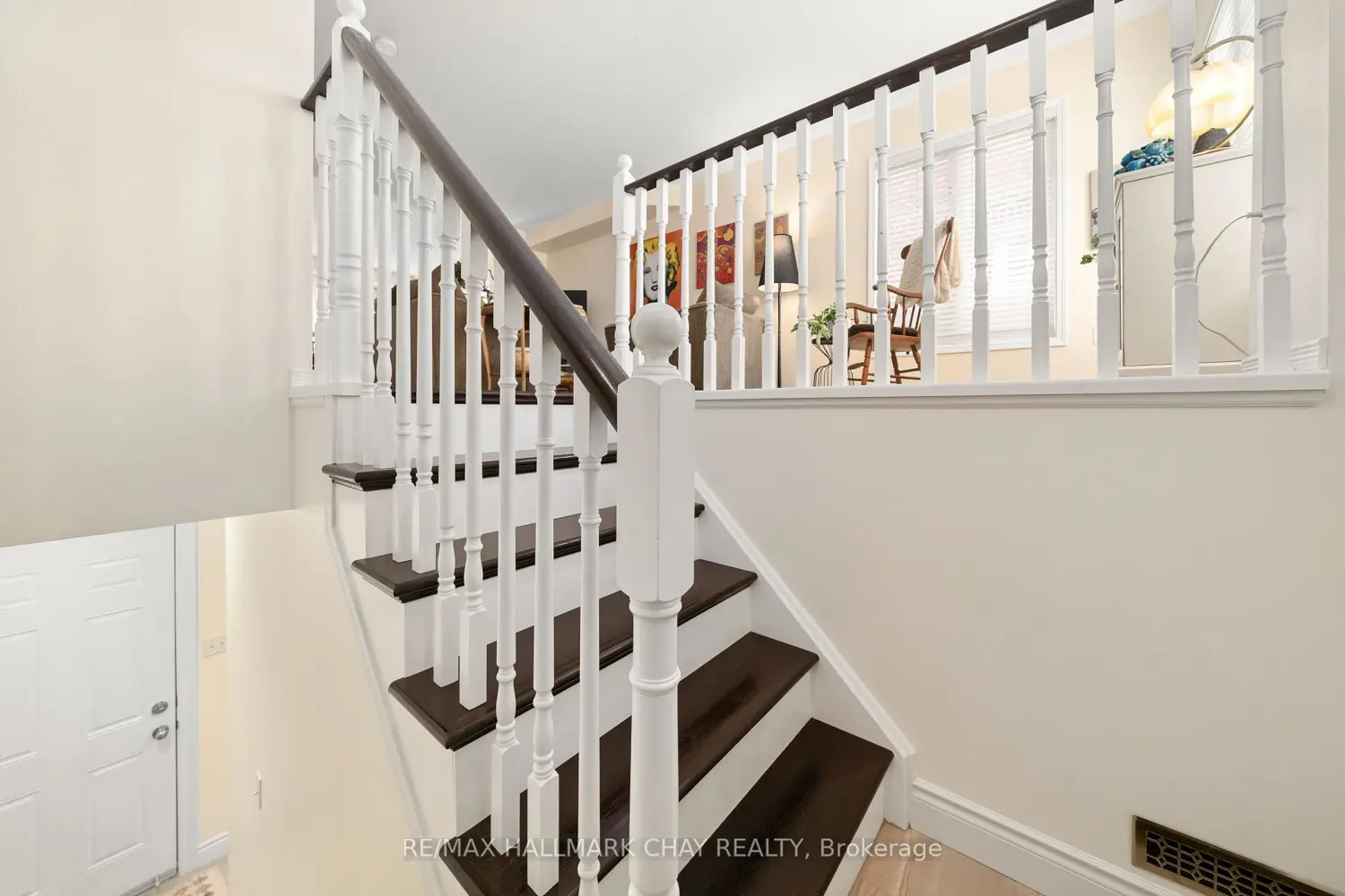Additional image 7 of 571 Longworth Avenue 13