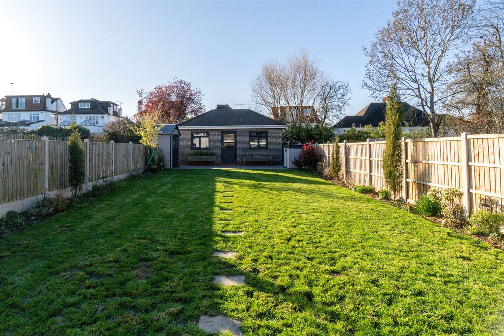 Additional image 23 of 5 bed semi-detached house for saleKings Avenue, Woodford Green IG8