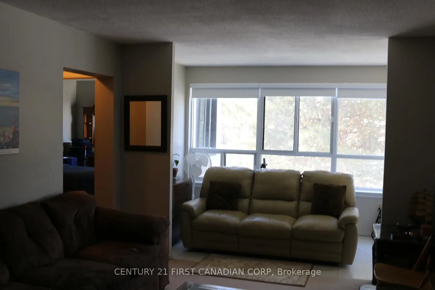 600 Grenfell Drive 207 photo 4