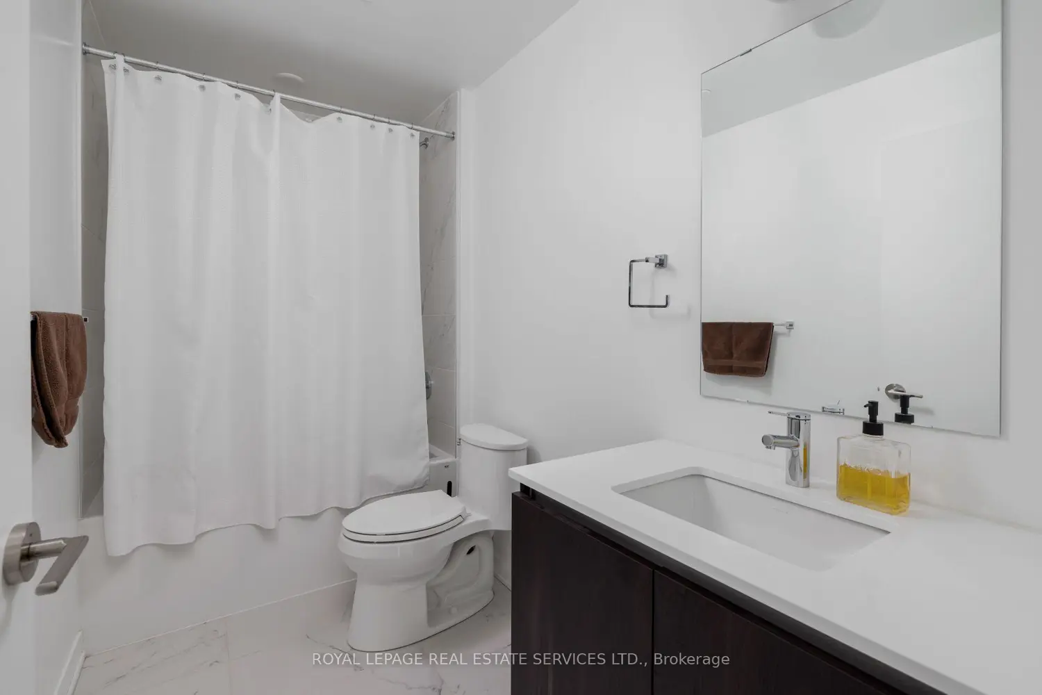 Additional image 12 of 405 Dundas Street 424