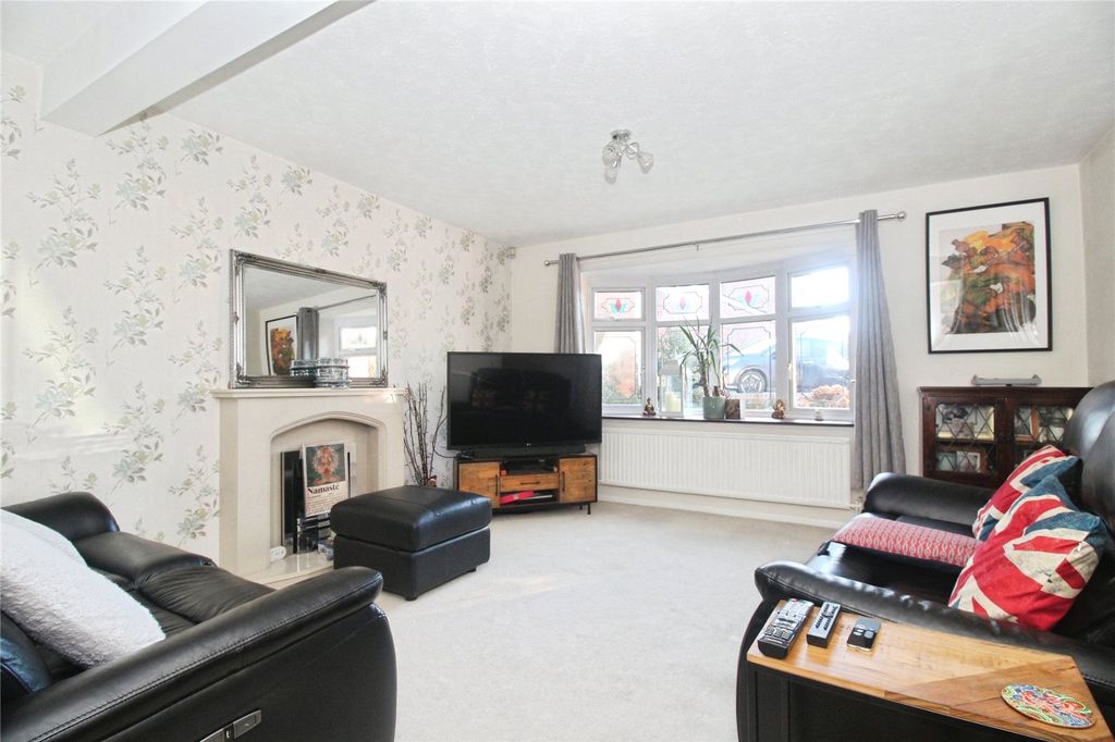 Additional image 3 of 4 bed detached house for saleSaffron Close, Barwell, Leicester, Leicestershire LE9