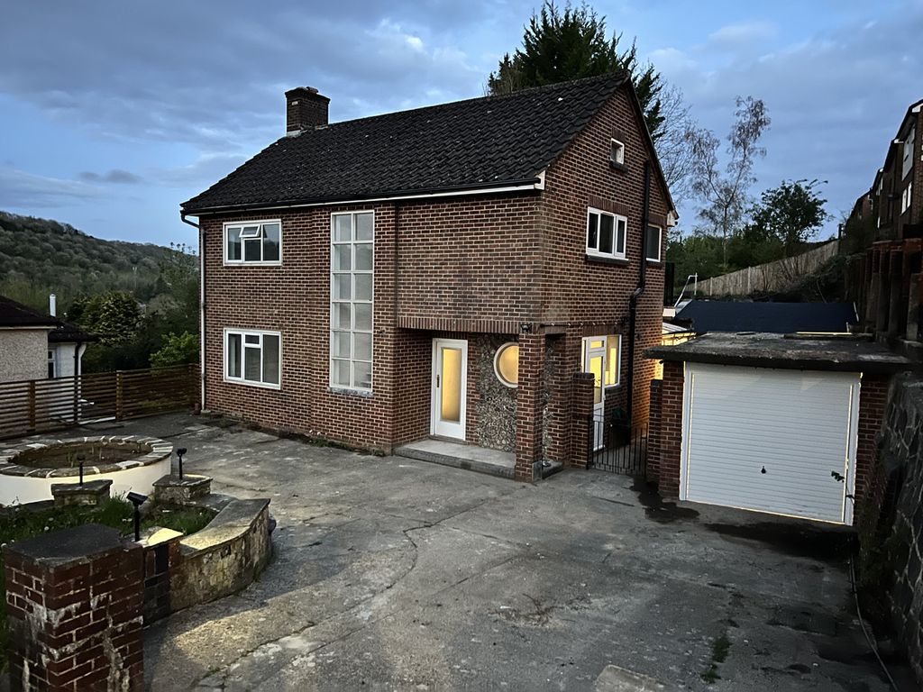 Additional image 10 of 3 bed detached house for saleNew Barn Lane, Whyteleafe CR3