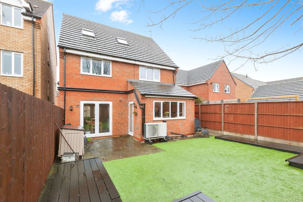 Additional image 21 of 5 bed detached house for saleParnell Close, Littlethorpe, Leicester LE19