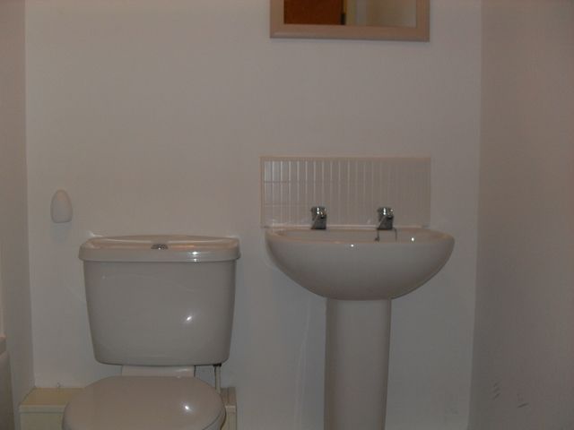 Additional image 6 of 2 bed flat for salePlumpton Mews, Widnes WA8