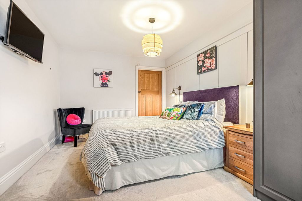 Additional image 13 of 4 bed detached house for saleAvenue Road, Queniborough, Leicester LE7