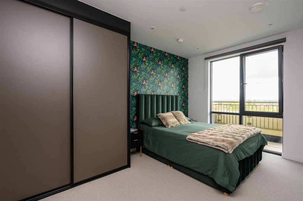 Additional image 8 of 3 bed flat for salePenthouse, The Cocoa Works, Haxby Road, York YO31