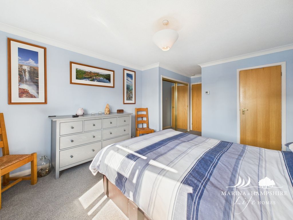 Additional image 17 of 3 bed town house for saleCarne Place, Port Solent PO6