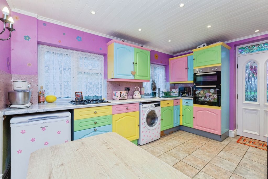 Additional image 2 of 3 bed end terrace house for saleChurch Lane, Thurmaston, Leicester, Leicestershire LE4
