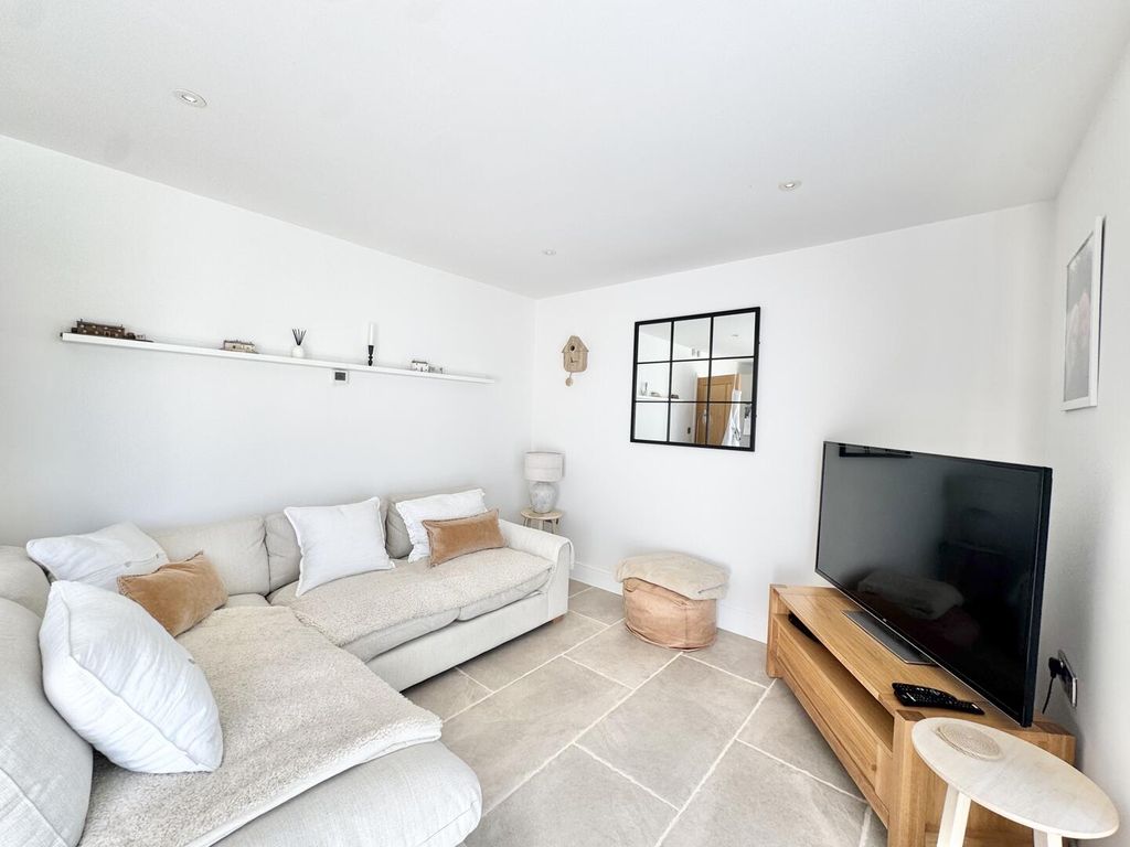Additional image 3 of 2 bed semi-detached bungalow for saleThree Pots Lane, Gilmorton, Lutterworth LE17