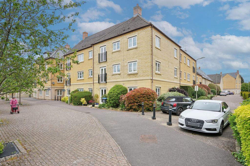 Additional image 13 of 2 bed flat for salePriory Mill Lane, Witney OX28