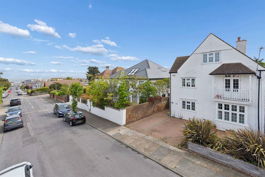 Additional image 3 of 5 bed detached house for saleSt. Annes Road, Tankerton, Whitstable CT5