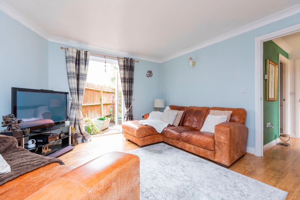 Additional image 3 of 3 bed terraced house for saleBayfields, Gillingham SP8