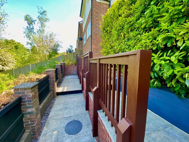Additional image 21 of 3 bed detached house for saleHilltop Road, Whyteleafe CR3