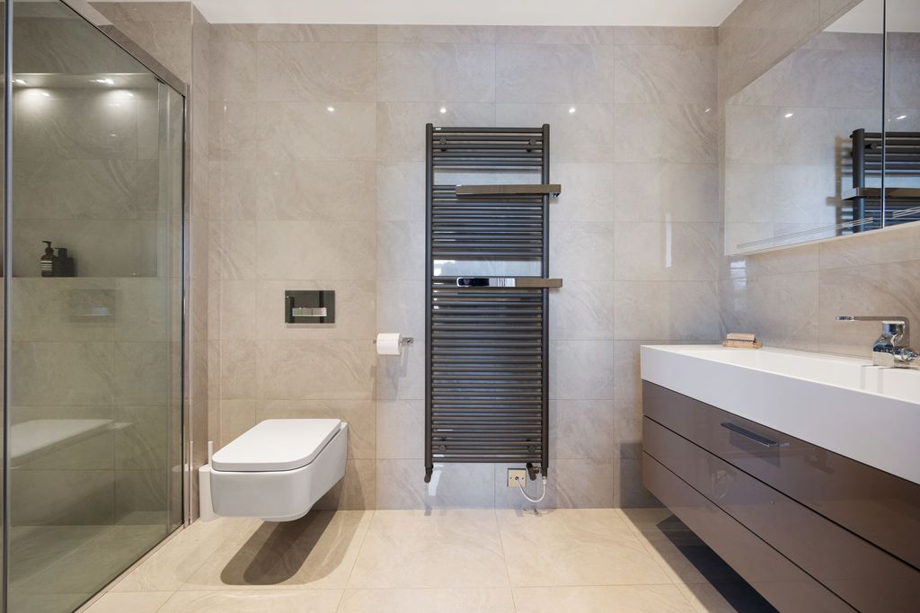 Additional image 16 of 4 bed semi-detached house for saleHawthorn Lane, Wilmslow SK9