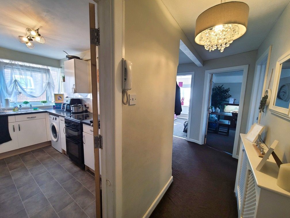 Additional image 7 of 2 bed flat for saleWimpson Lane, Southampton SO16