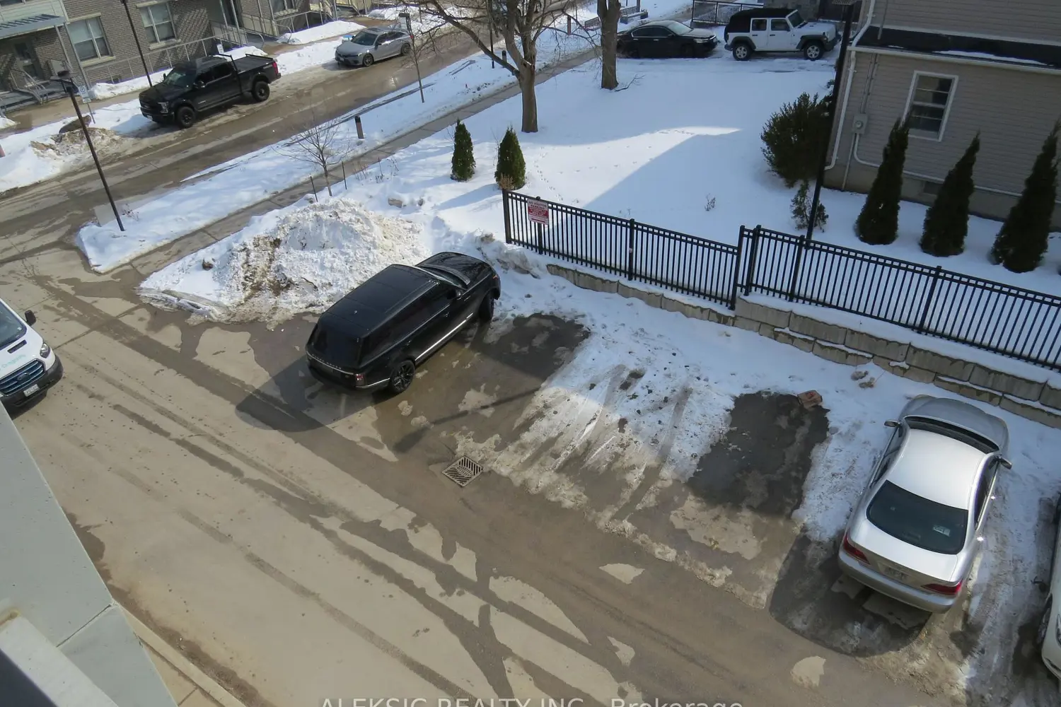 Additional image 8 of 275 Larch Street H404