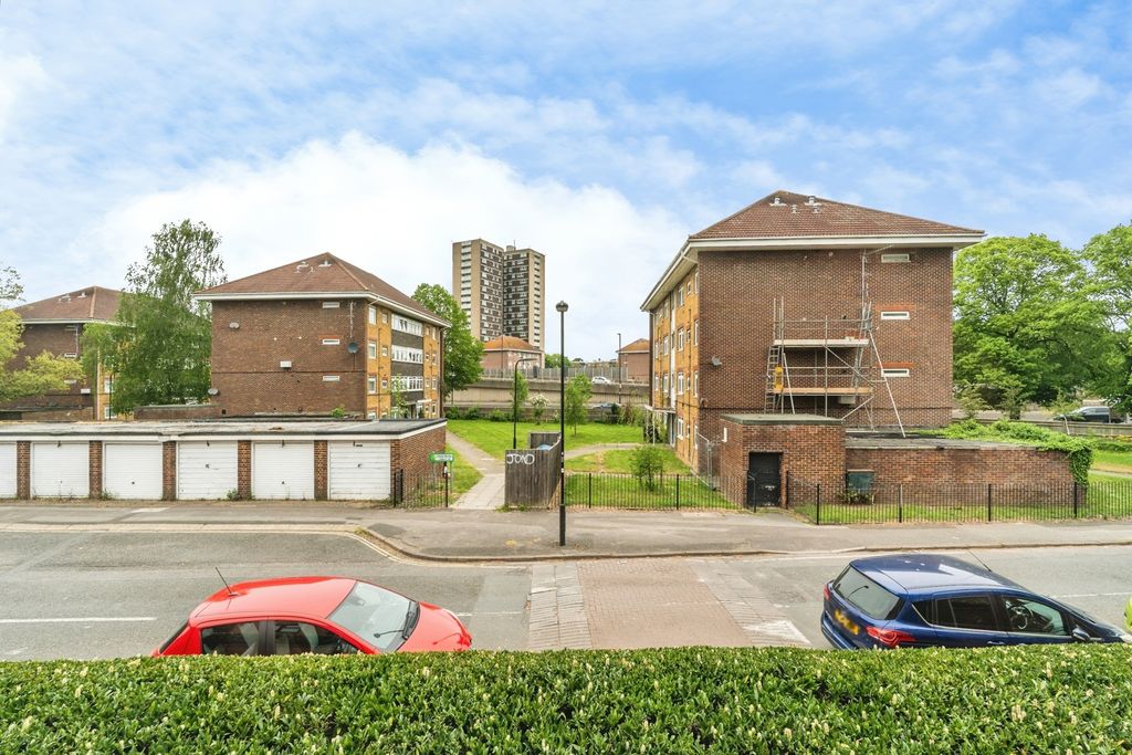 Additional image 16 of 1 bed flat for saleBrunel Road, Redbridge, Southampton SO15