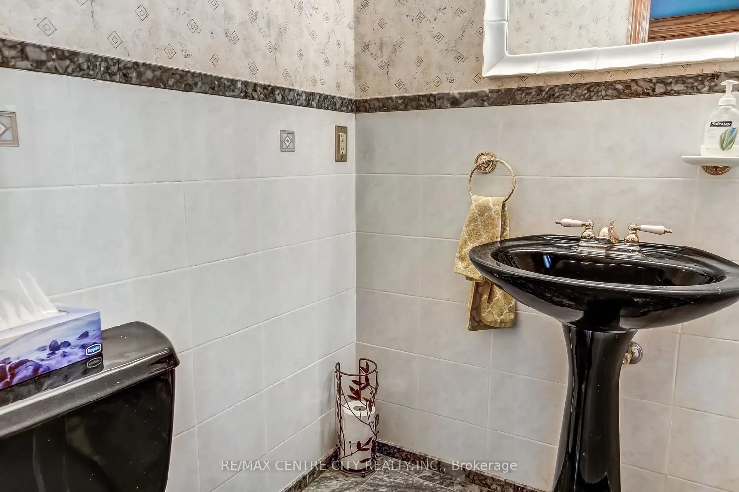Additional image 5 of 1496 Sunningdale Road