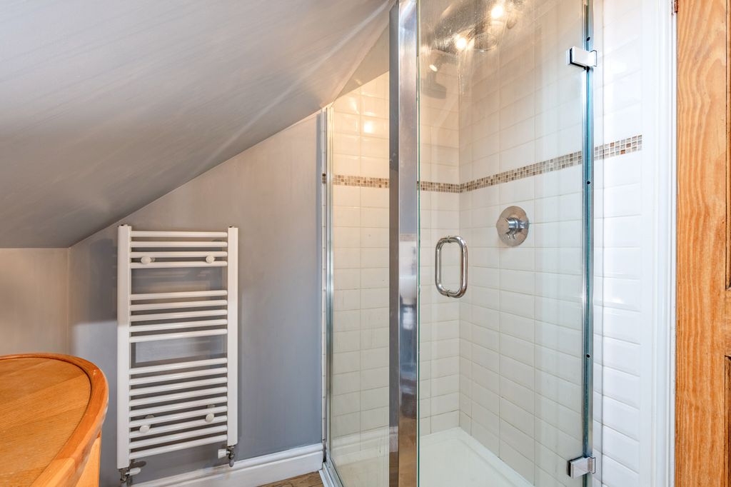 Additional image 15 of 4 bed detached house for saleStanmore Road, Worcester WR2