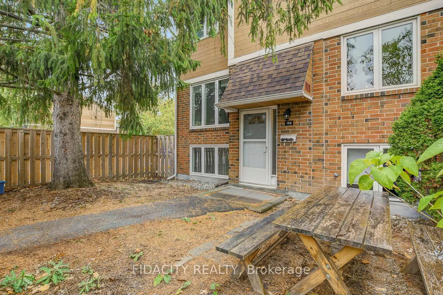159 Salter Crescent 61