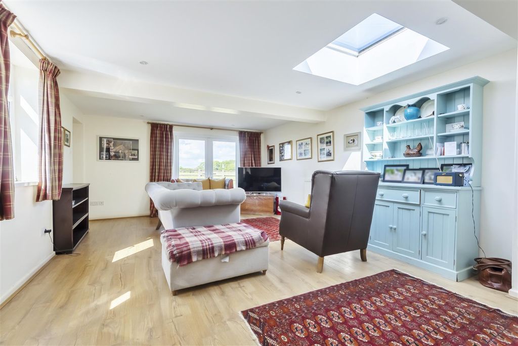 Additional image 5 of 3 bed country house for saleBowridge Hill, Gillingham SP8