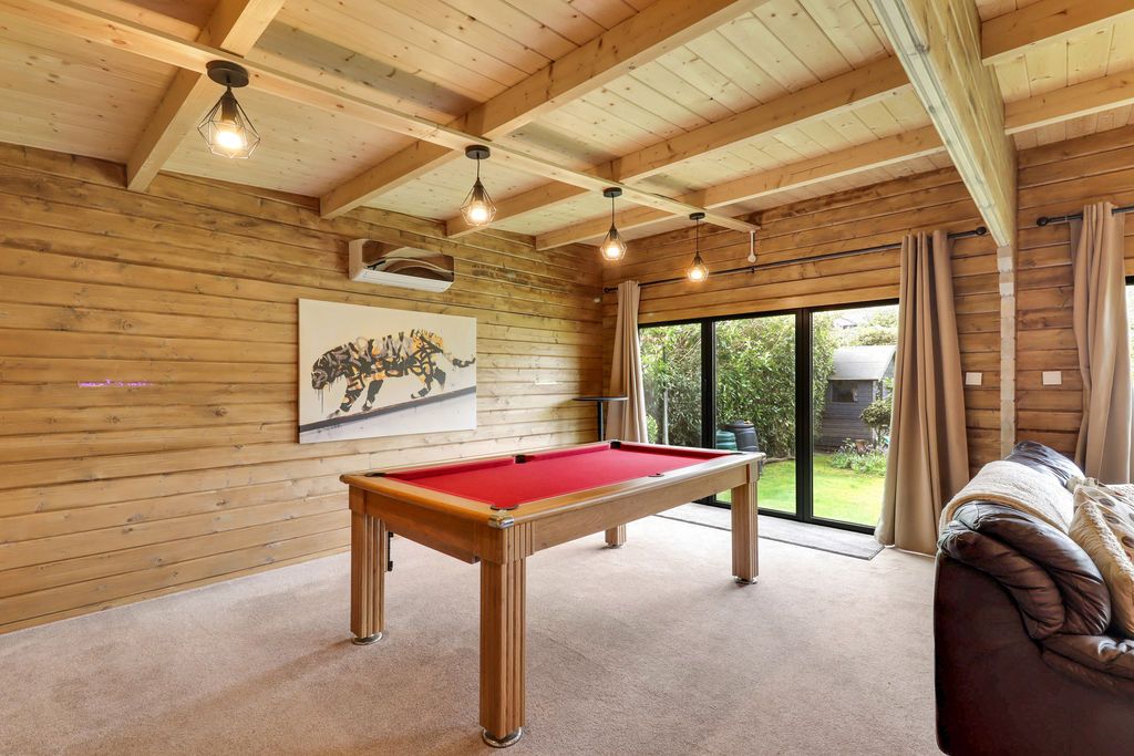 Additional image 23 of 4 bed detached house for salePine Grove, Windlesham GU20