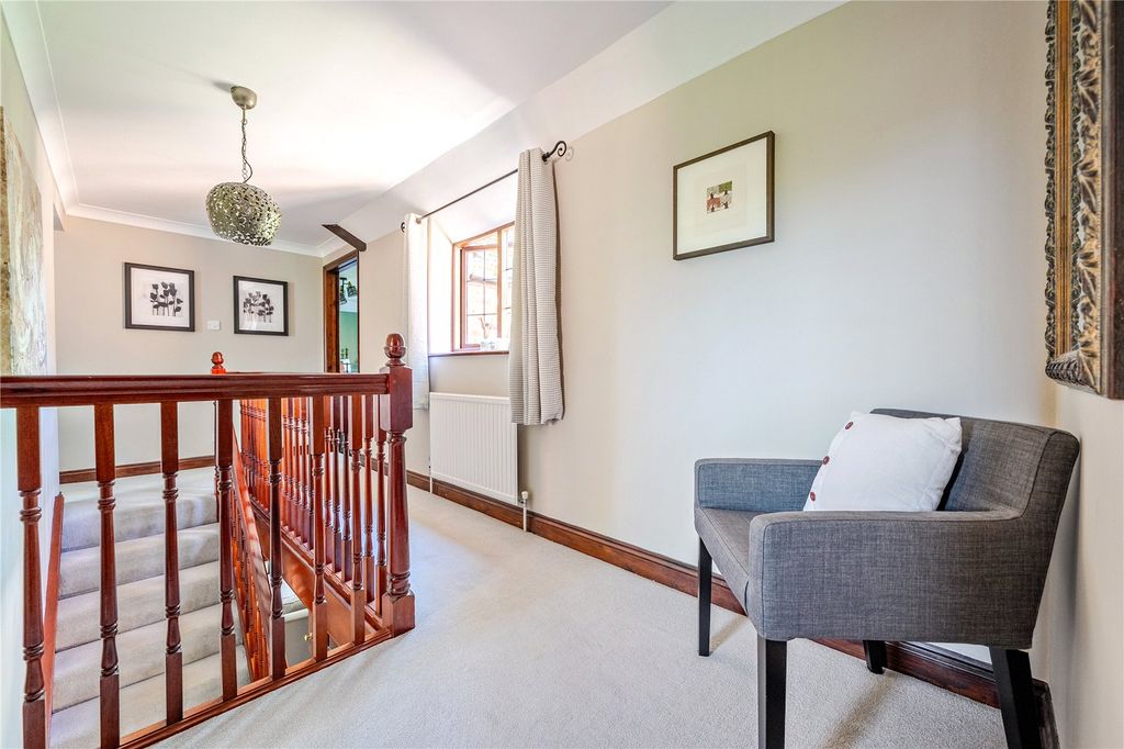 Additional image 14 of 5 bed detached house for saleRoundabout Lane, Winnersh, Wokingham RG41