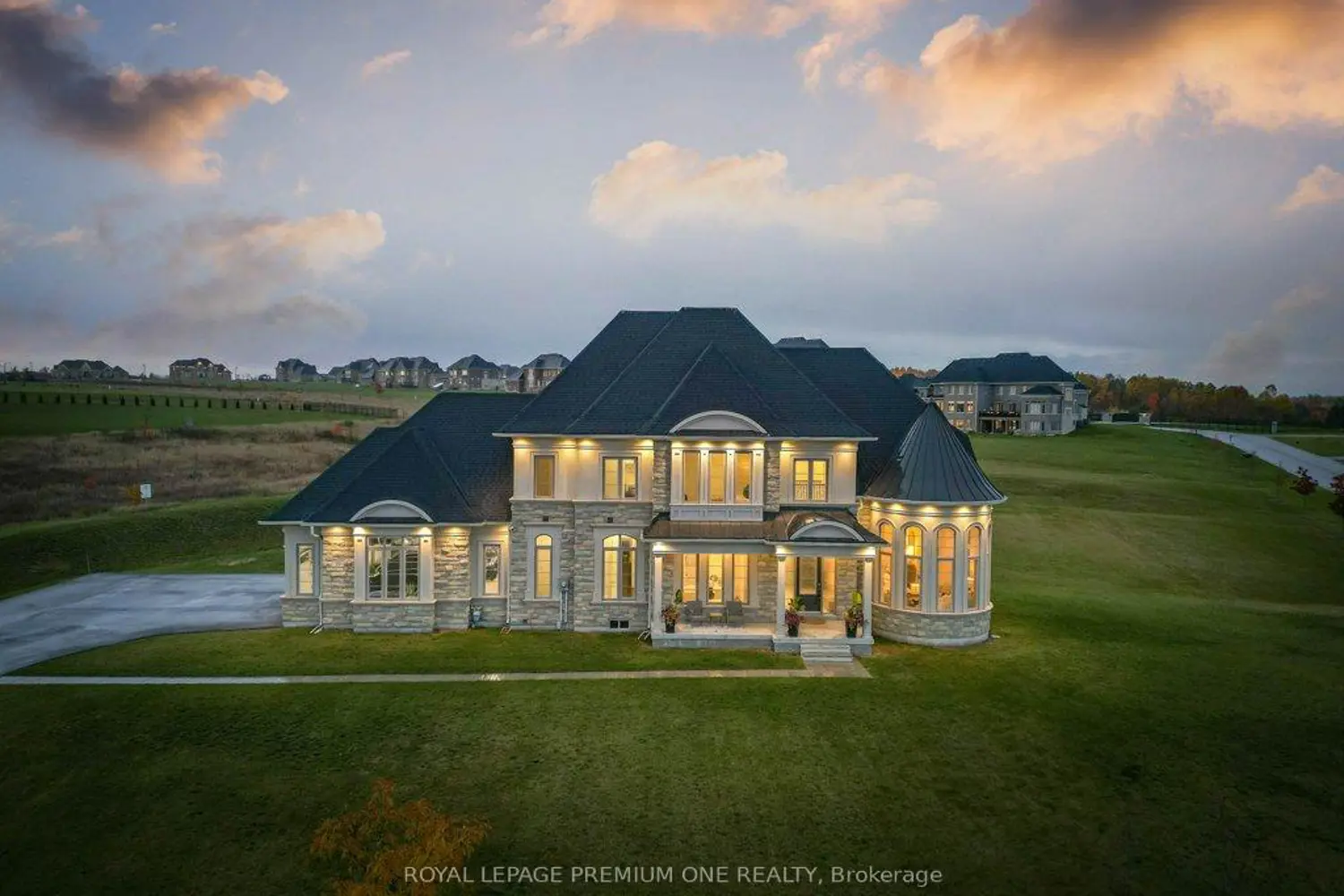 79 Amos Drive