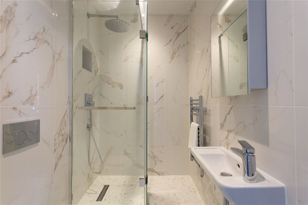 Additional image 9 of 2 bed flat for saleSt. Leonards Place, York, North Yorkshire YO1