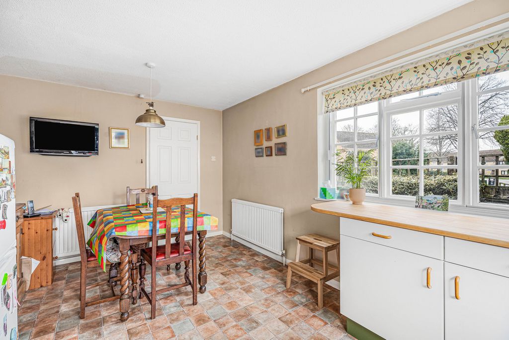 Additional image 10 of 4 bed detached house for saleShipton Road, Woodstock OX20