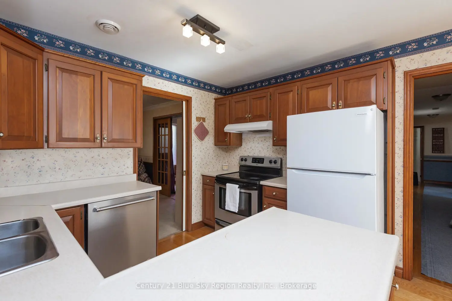 Additional image 9 of 12 Robert Street