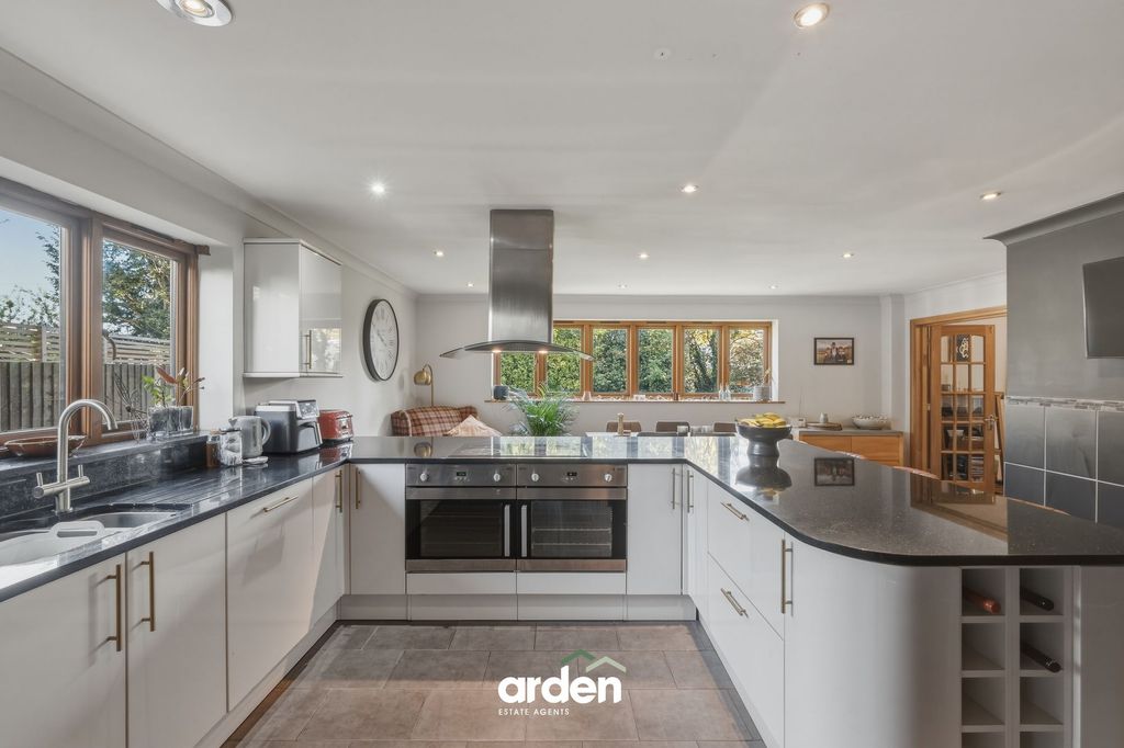 Additional image 4 of 5 bed detached house for saleRed Hill Lane, Worcester WR5