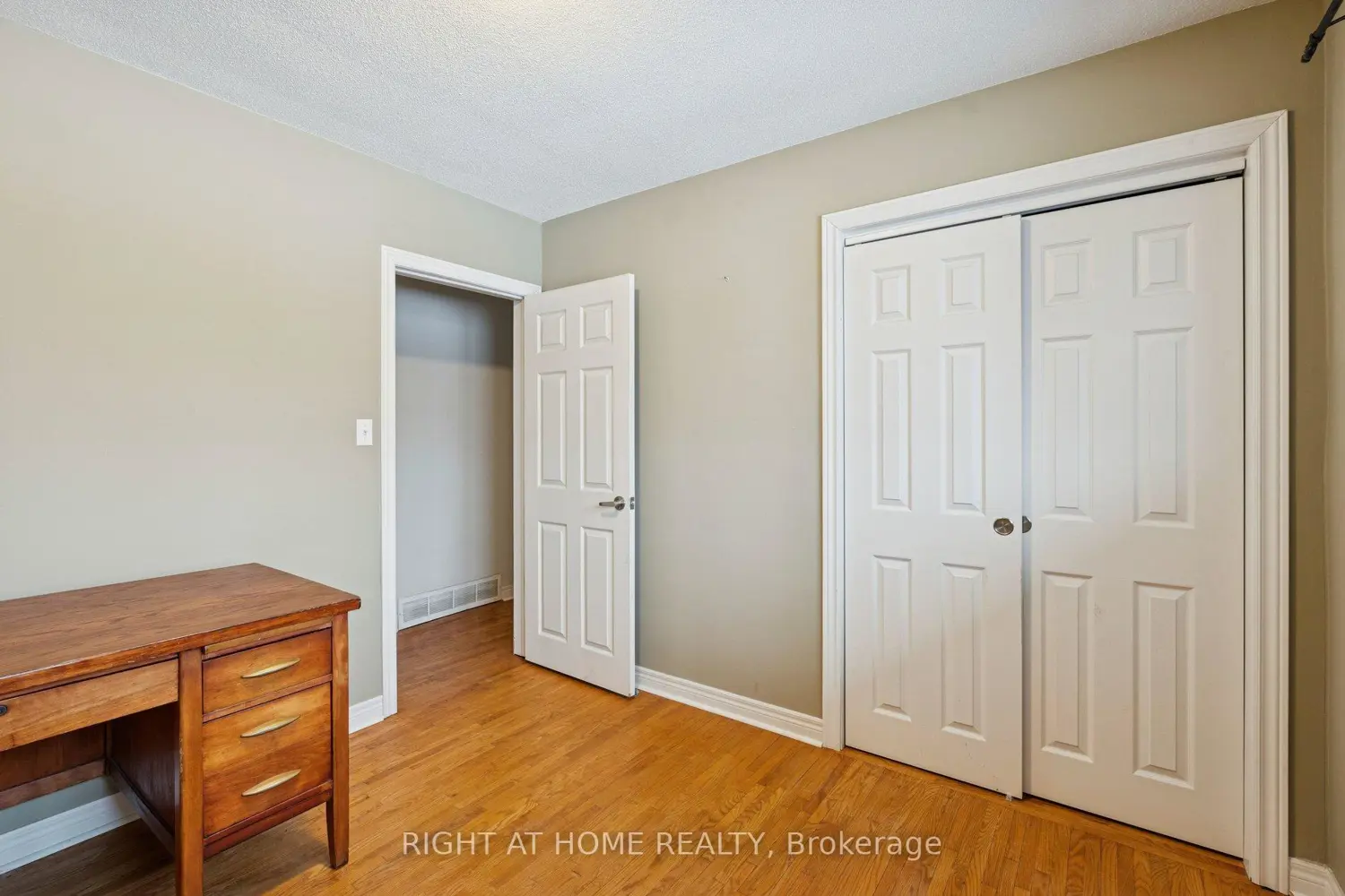 Additional image 10 of 4451 Thirty Road