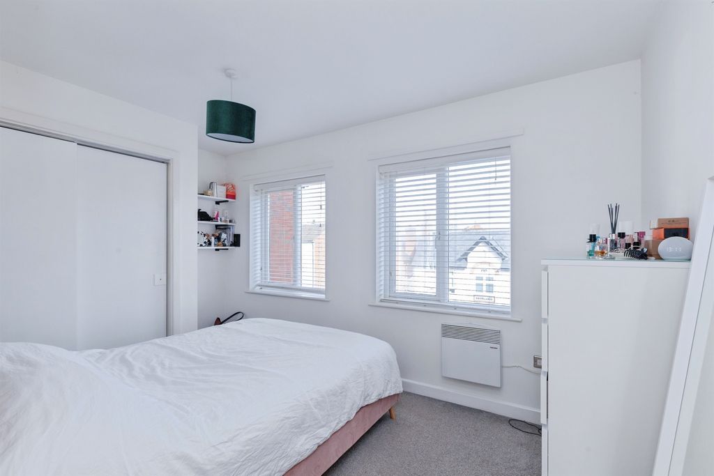 Additional image 5 of 2 bed flat for saleSycamore Street, Blaby, Leicester LE8